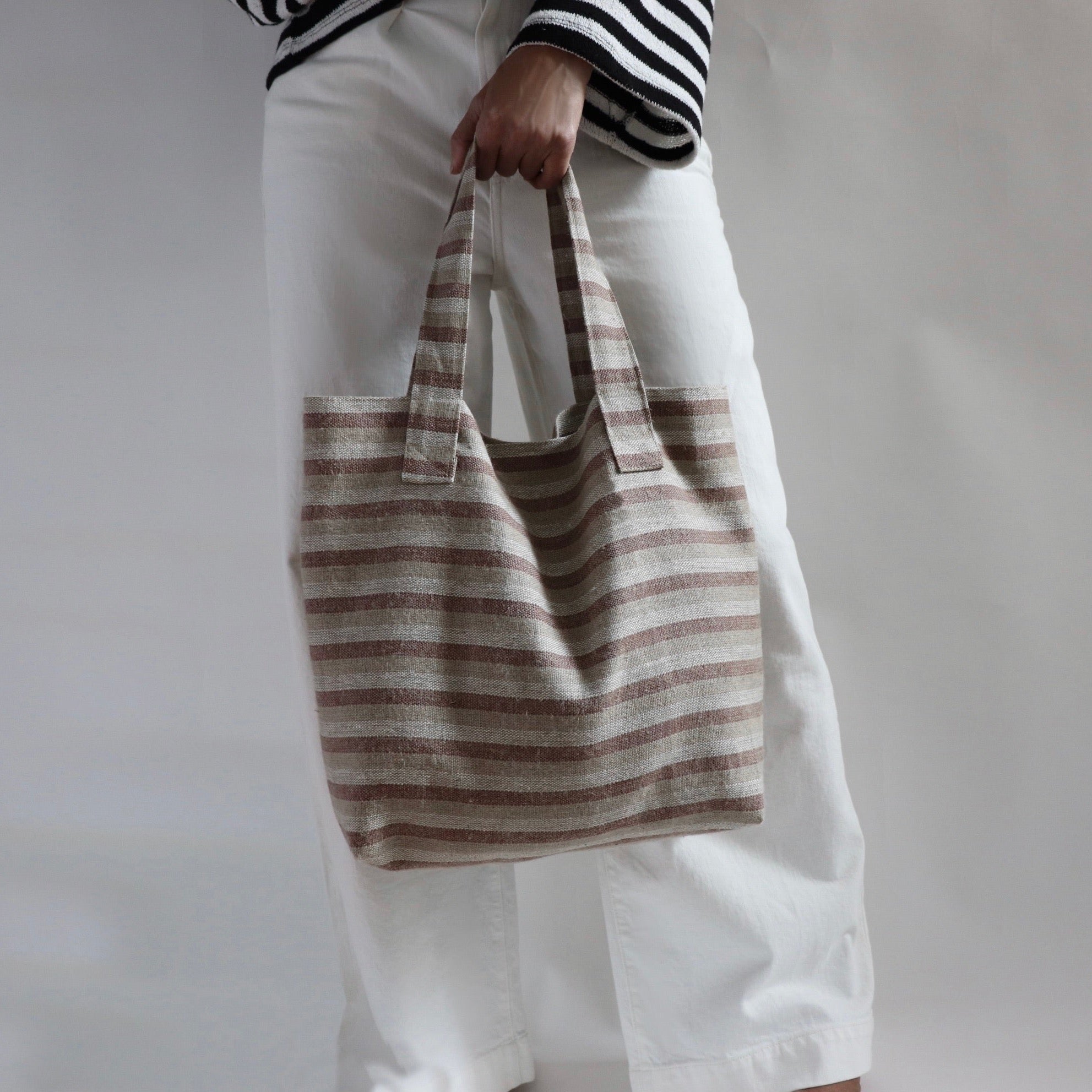 Stripes Woven saving Tie Tote